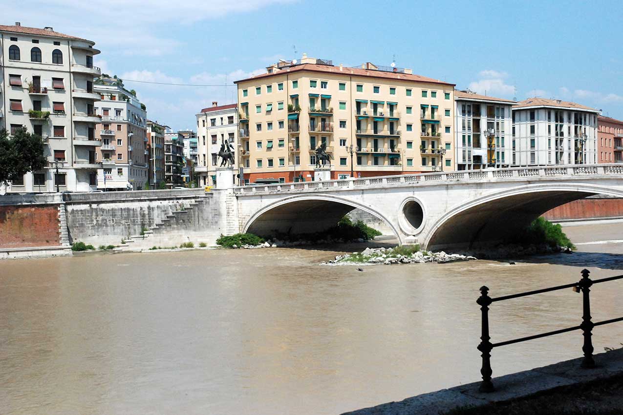 Ponte della Vittoria (foto Verona In)