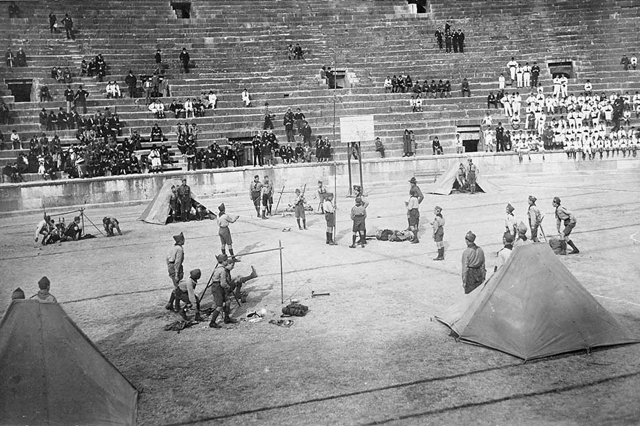 Gli scout all'interno dell'Arena di Verona