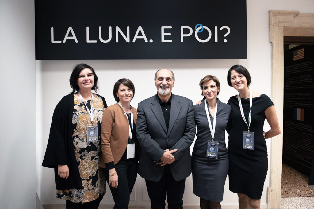 Festival della Scienza 2019 a Verona. Al centro l'astronauta e astrofisico Umberto Guidoni